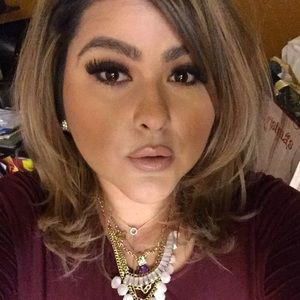 Meet your Posher, Bianca